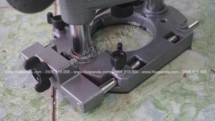 Đầu cắt của máy soi gỗ Huspanda HSG 1002